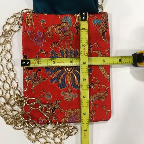 NEW small red Asian design crossbody bag with gold chain strap. Teal lining ❤️ - Picture 5 of 6